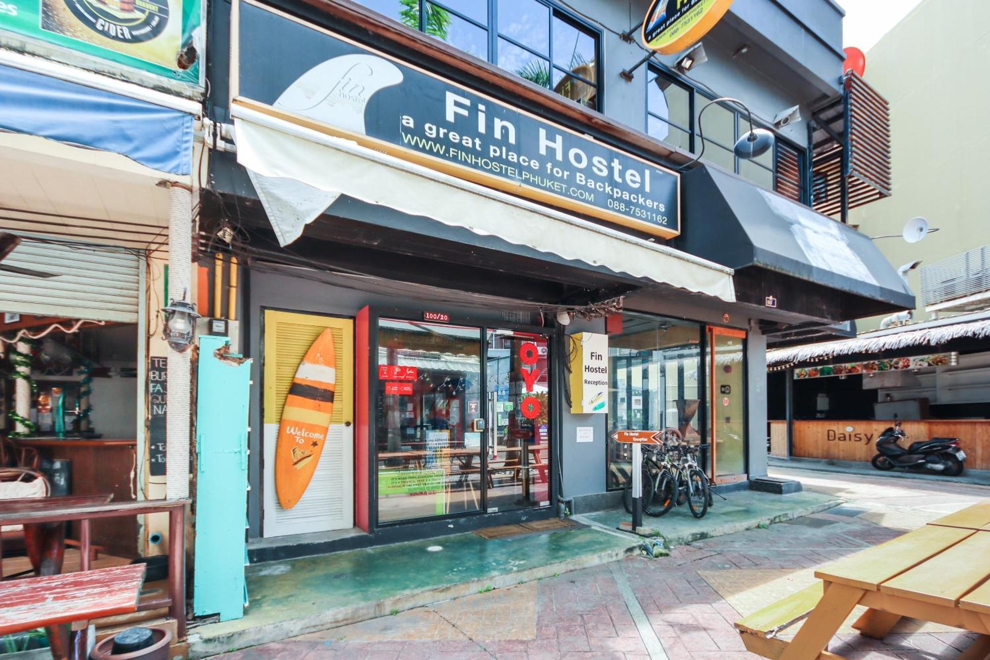 Oyo 1074 Fin Hostel Kata Beach  Exterior photo
